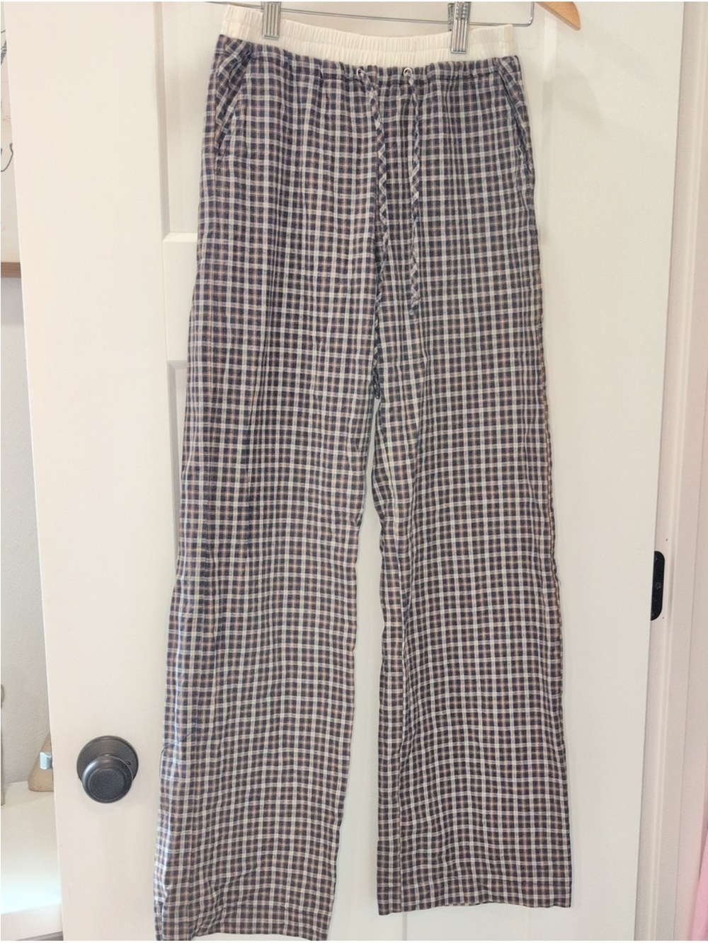 Women’s Plaid Lounge Pants - Black & White